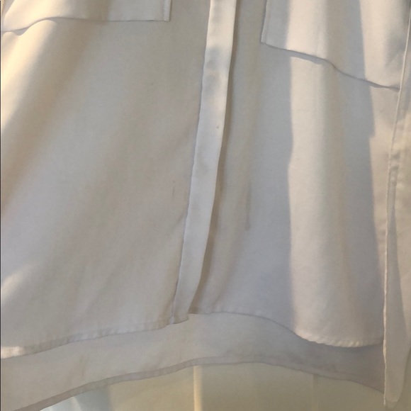 Kenneth Cole Reaction long sleeve button down top - Picture 2 of 5